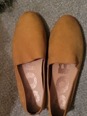 SOREL ELLA SUEDE FLATS